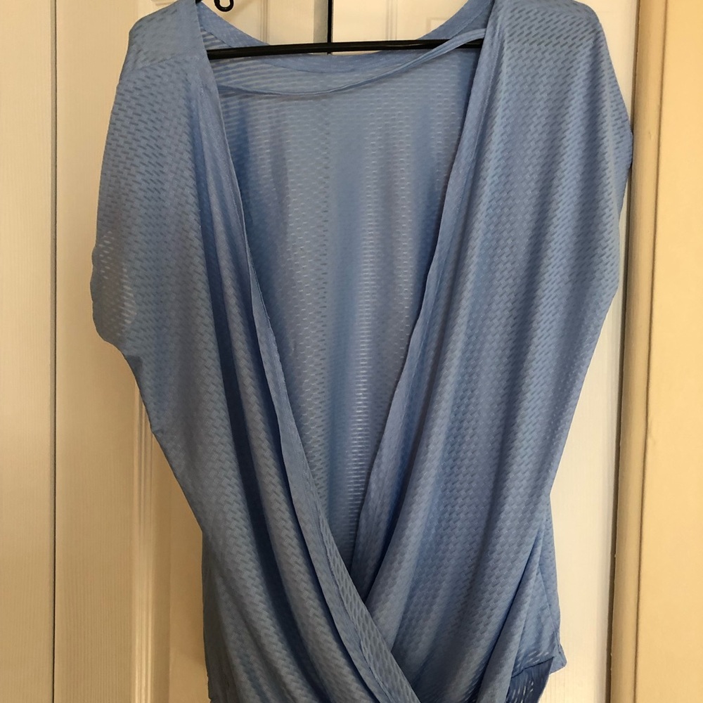 Yoga top 🧘‍♀️